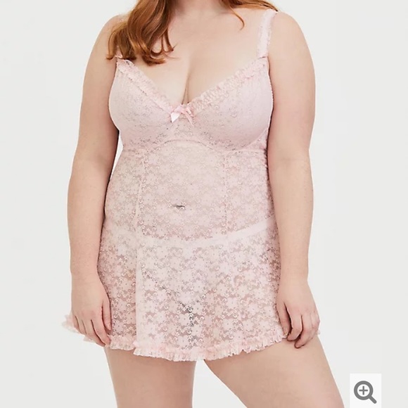 Torrid-Light Pink Lace Underwire Babydoll - Picture 2 of 5